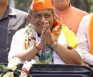 BJP Candidate from Howrah Lok Sabha seat Rathin Chakraborty during election campaign