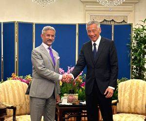 EAM Jaishankar meets Singapore's top leadership, conveys PM Modi's greetings