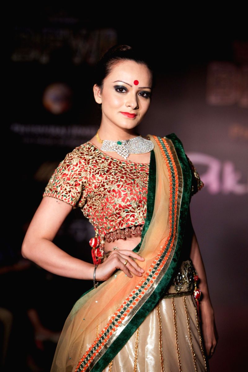 #10  Sarees  The Essence of Womanly Ethnic Beauty