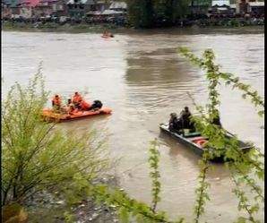 Heavy rain in J&K: Four killed, over 350 families relocated