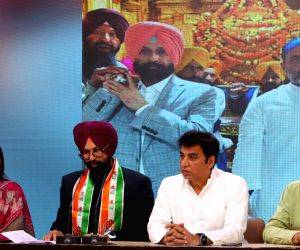 New Delhi:Former Punjab Police ADGP Gurinder Dhillon join congress