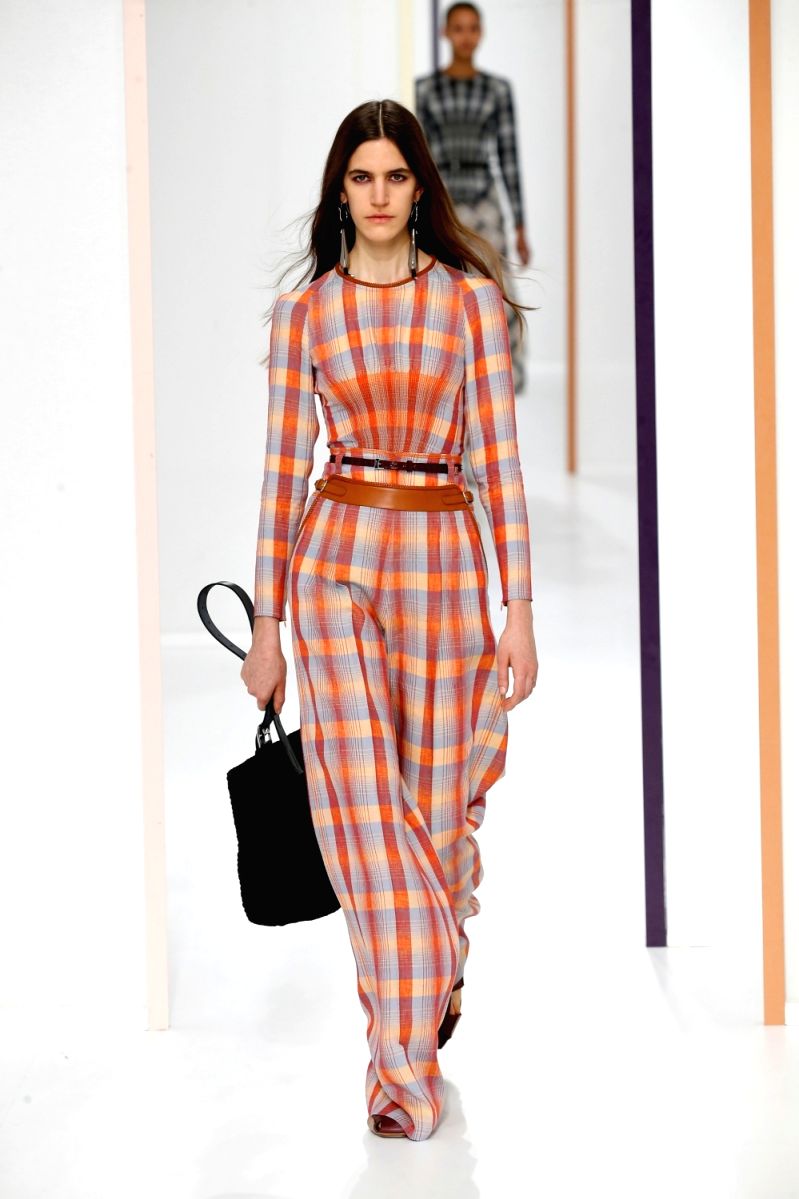 Easter fashion themes