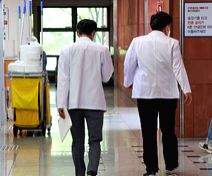 Two major hospitals in Seoul set to suspend outpatient clinics, surgeries