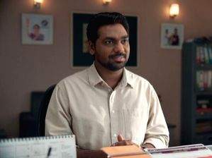 Zakir Khan relates at 'many levels' with his role in 'Chacha Vidhayak Hai Humare'